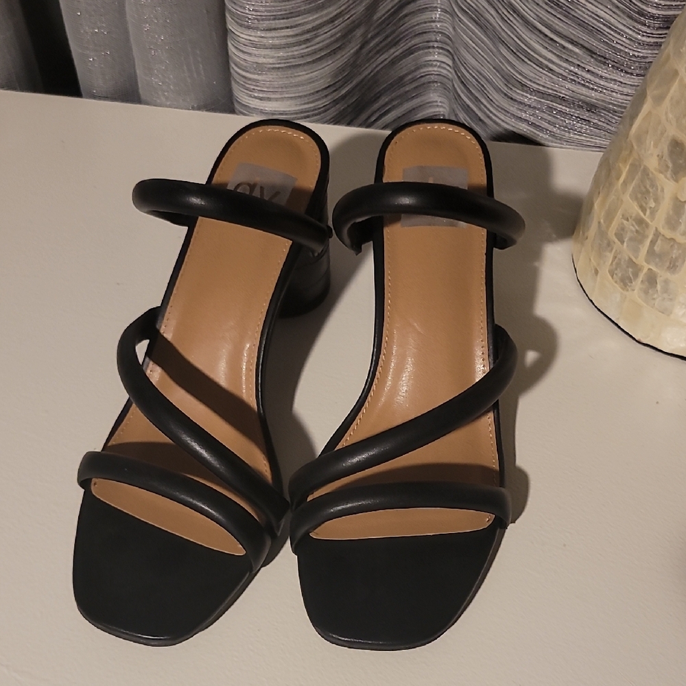 3 For $ 20 Dolce Vita Black Strappy Women's Sandals